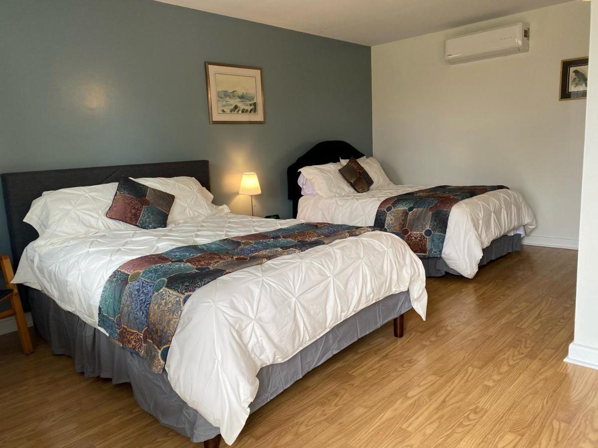 Webbers Lake Charlotte Motel Queen And Double Bed Zewnętrze zdjęcie